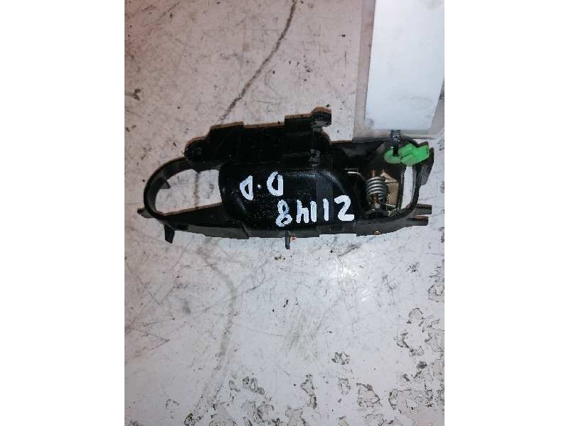 Recambio de maneta interior delantera derecha para chevrolet lacetti cdx referencia OEM IAM 96548038  