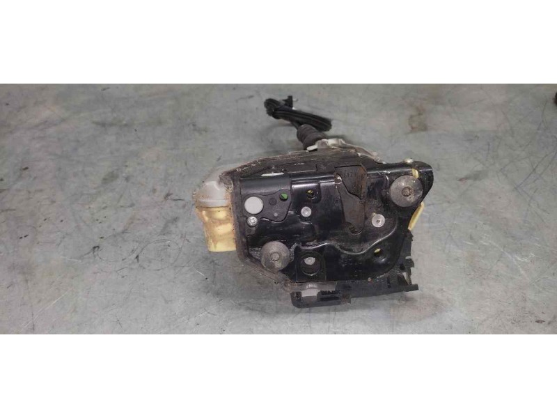 Recambio de cerradura puerta delantera izquierda para volkswagen passat variant (3c5) advance referencia OEM IAM 3C1837015A 9 PI