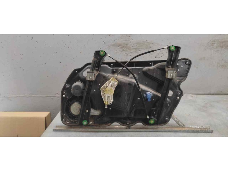 Recambio de elevalunas delantero izquierdo para volkswagen passat variant (3c5) advance referencia OEM IAM 3C1837755G  