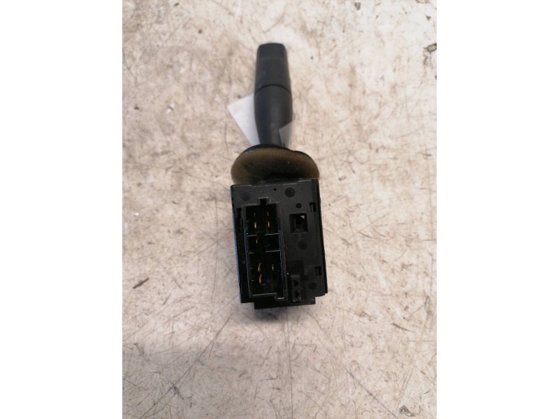 Recambio de mando limpia para peugeot 206 berlina xt referencia OEM IAM 96049597ZL 9 PINS 