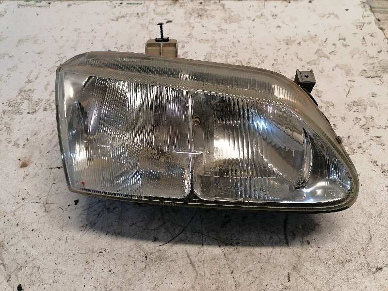 Recambio de faro derecho para renault megane i coach/coupe (da0) referencia OEM IAM   4 PINS