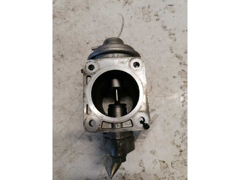 Recambio de valvula egr para bmw serie 5 berlina (e39) 2.5 turbodiesel cat referencia OEM IAM 11712248139  