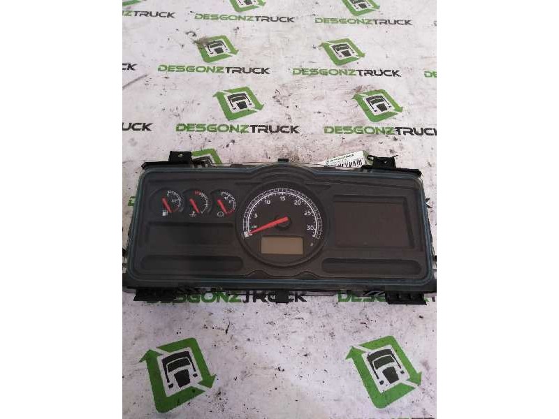 Recambio de cuadro instrumentos para renault premium route 2006 fas 4x2gv larga distancia referencia OEM IAM 7421050635  