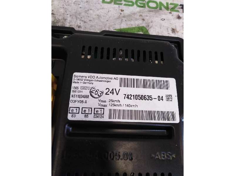 Recambio de cuadro instrumentos para renault premium route 2006 fas 4x2gv larga distancia referencia OEM IAM 7421050635  