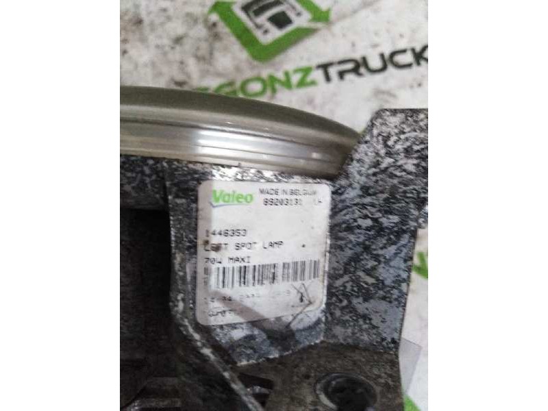 Recambio de faro antiniebla izquierdo para scania trucks p, g, r, t series r 480 (480cv) referencia OEM IAM 1446353 FARO LARGO A