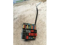 Recambio de caja reles / fusibles para ford ka (ccu) titanium referencia OEM IAM 51781452B  