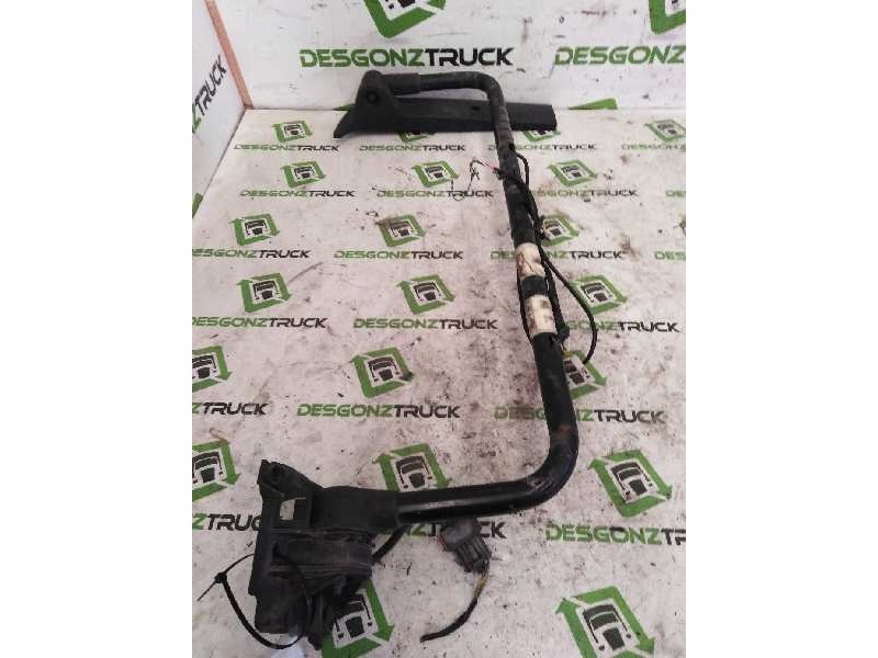 Recambio de brazo retrovisor izquierdo para renault premium route 2006 fas 4x2gv larga distancia referencia OEM IAM   