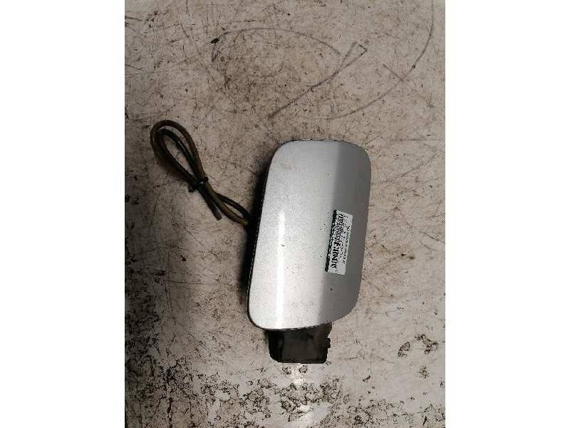 Recambio de tapa exterior combustible para audi a8 (4e2) 3.7 quattro referencia OEM IAM   