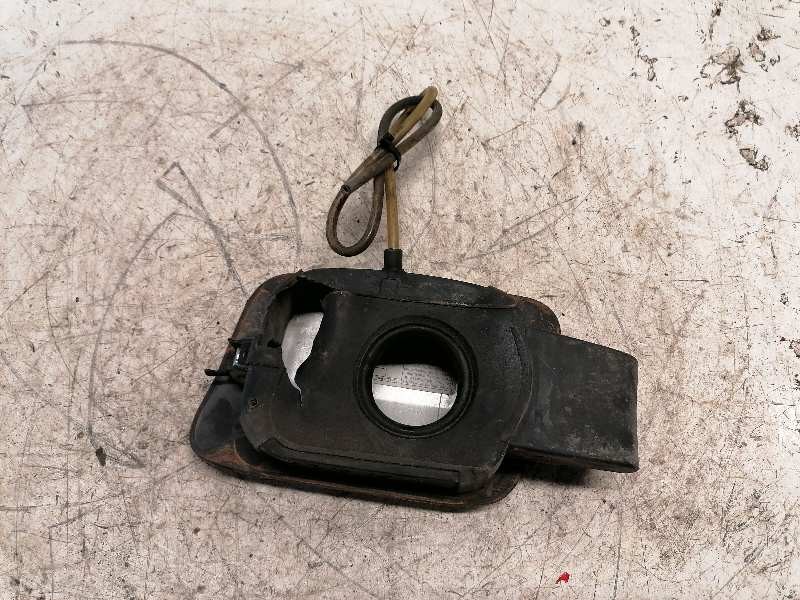 Recambio de tapa exterior combustible para audi a8 (4e2) 3.7 quattro referencia OEM IAM   