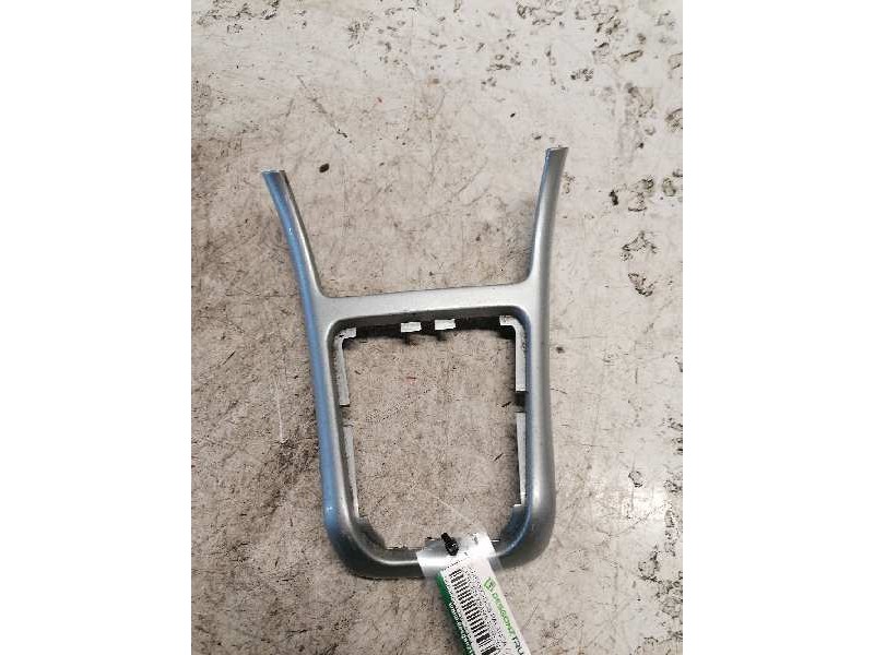 Recambio de guarnecidos palanca cambio para citroen xsara berlina 2.0 hdi 66kw premier referencia OEM IAM 9642157677  