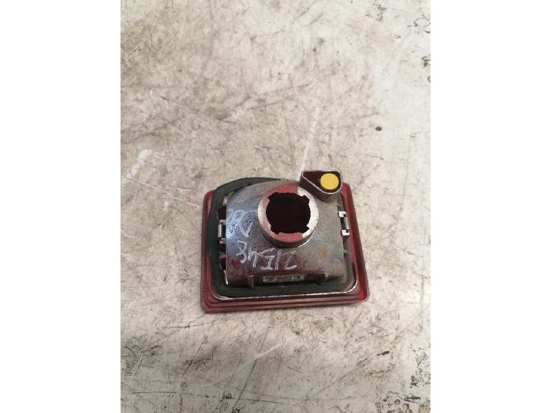 Recambio de faro antiniebla trasero derecho para peugeot 407 sw sport referencia OEM IAM   