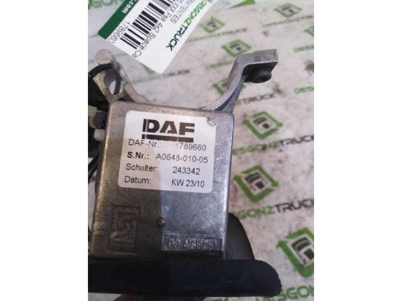 Recambio de mando intermitentes para daf serie xf105.xxx fsa 4x2 space-cab referencia OEM IAM 1789660  