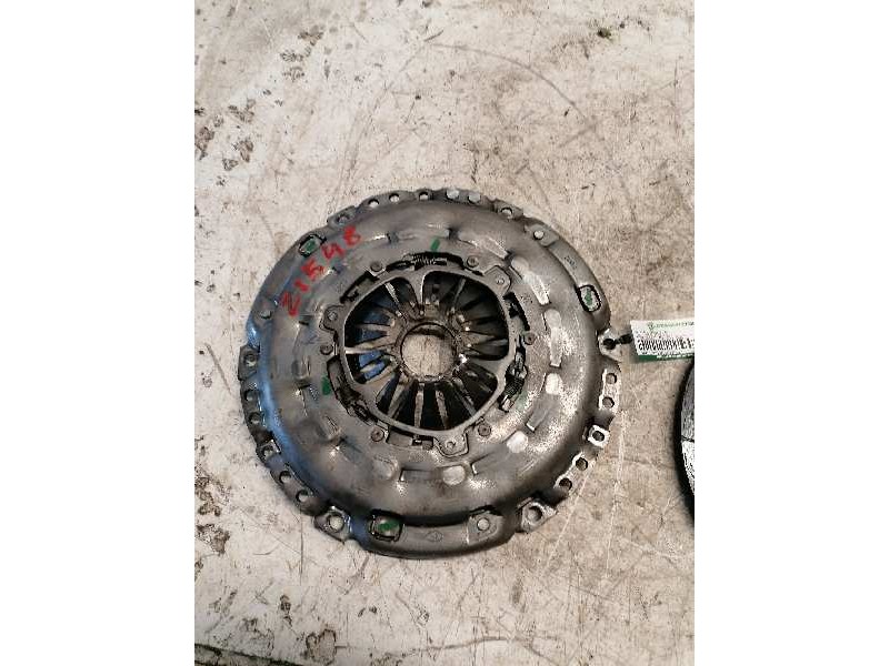 Recambio de kit embrague para peugeot 407 sw sport referencia OEM IAM 324040710  