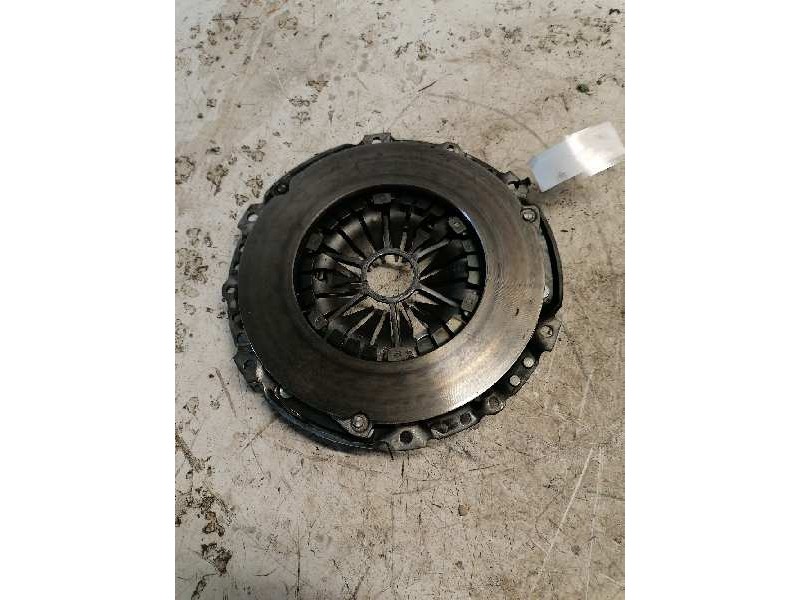 Recambio de kit embrague para peugeot 407 sw sport referencia OEM IAM 324040710  