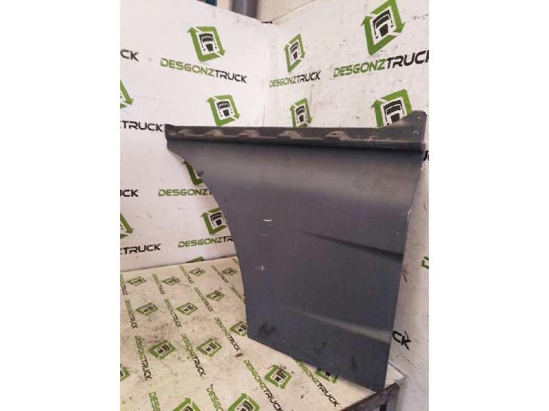 Recambio de moldura puerta delantera derecha para man tgx 18.xxx fg / 4x2 bl xxl referencia OEM IAM   