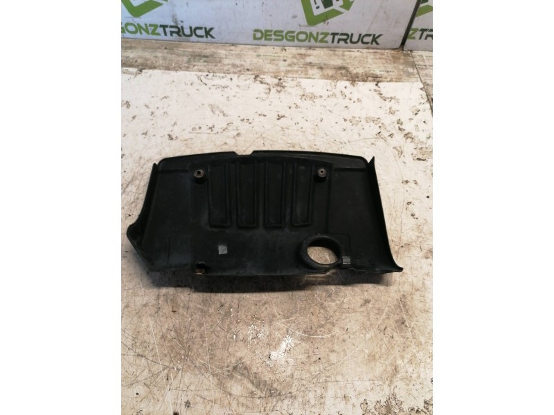 Recambio de tapa motor para opel astra gtc cosmo referencia OEM IAM   