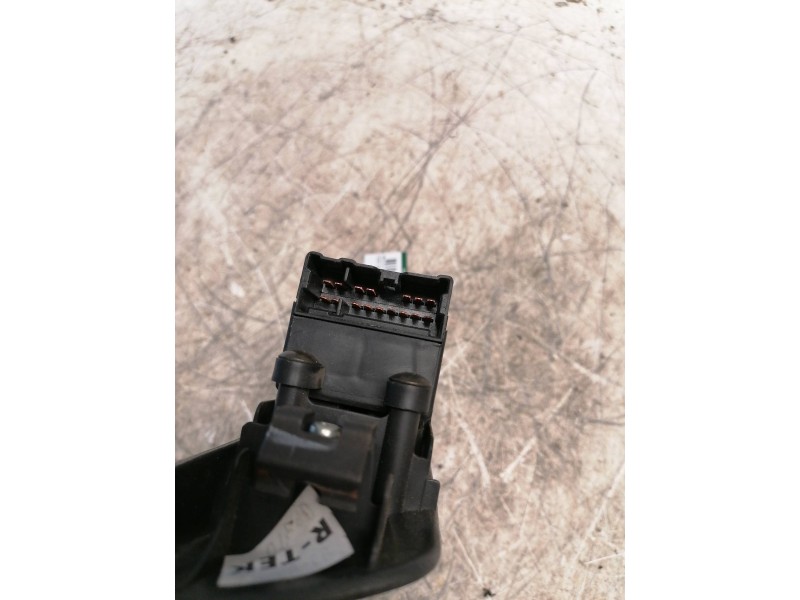 Recambio de mando elevalunas delantero izquierdo para nissan primera berlina (p11) 2.0 navigation referencia OEM IAM   16 PINS