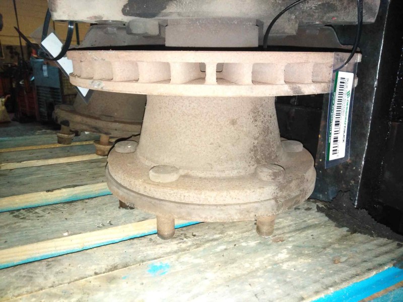 Recambio de buje delantero para iveco eurocargo chasis  (typ 75 e 14) tráfico urbano referencia OEM IAM   