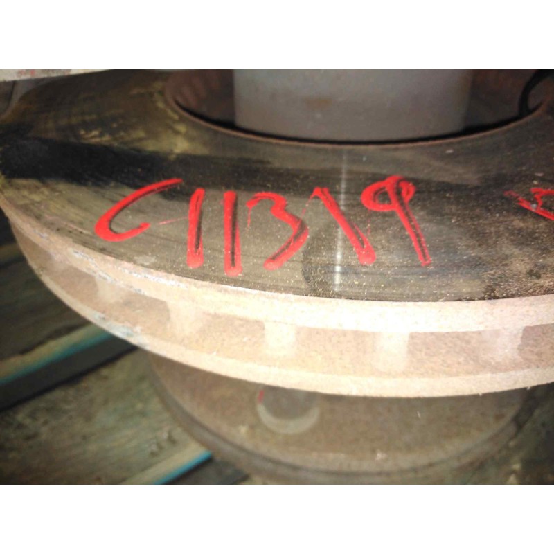 Recambio de buje delantero para iveco eurocargo chasis  (typ 75 e 14) tráfico urbano referencia OEM IAM   