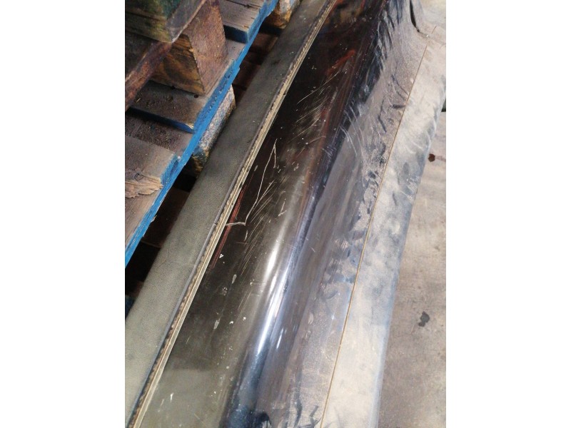 Recambio de paragolpes trasero para volkswagen passat (321/23/27/31) referencia OEM IAM 357807417B  