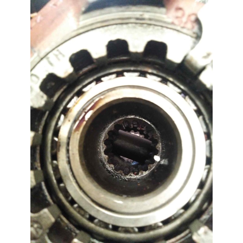 Recambio de grupo para nissan trade 100 caja cerrada, techo elevado referencia OEM IAM 39:10 16 ESTRIAS PALIER 