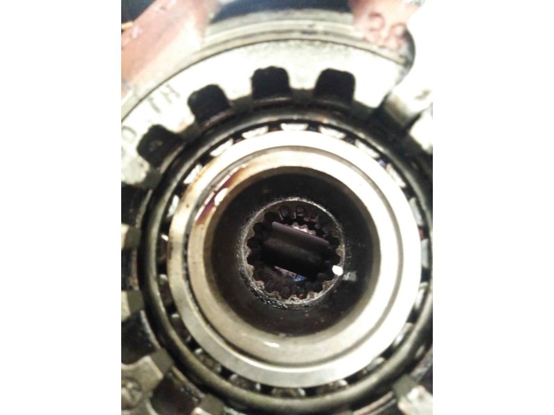 Recambio de grupo para nissan trade 100 caja cerrada, techo elevado referencia OEM IAM 39:10 16 ESTRIAS PALIER 