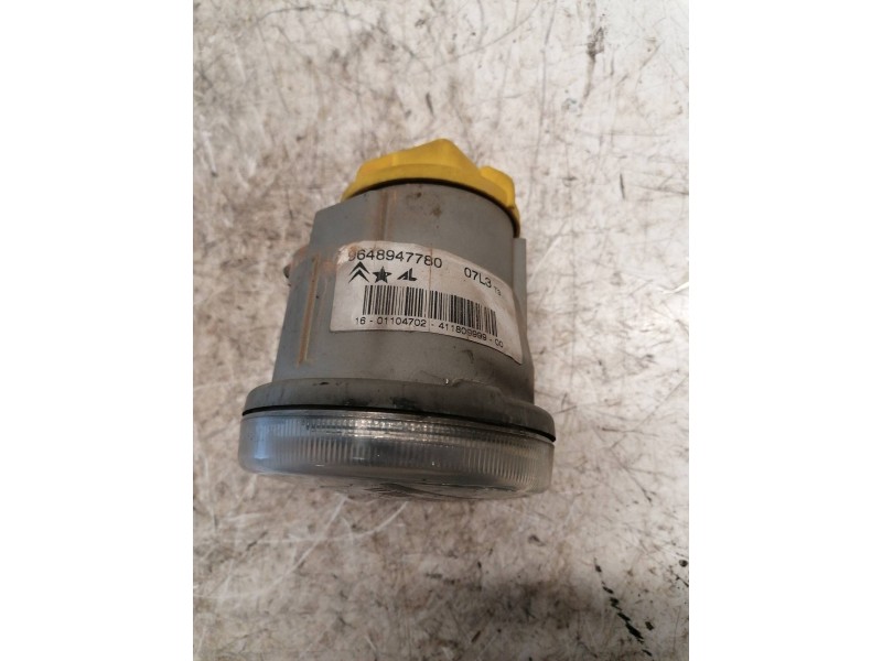 Recambio de faro antiniebla izquierdo para citroen c2 by loeb referencia OEM IAM 9648947780 2 PINS 