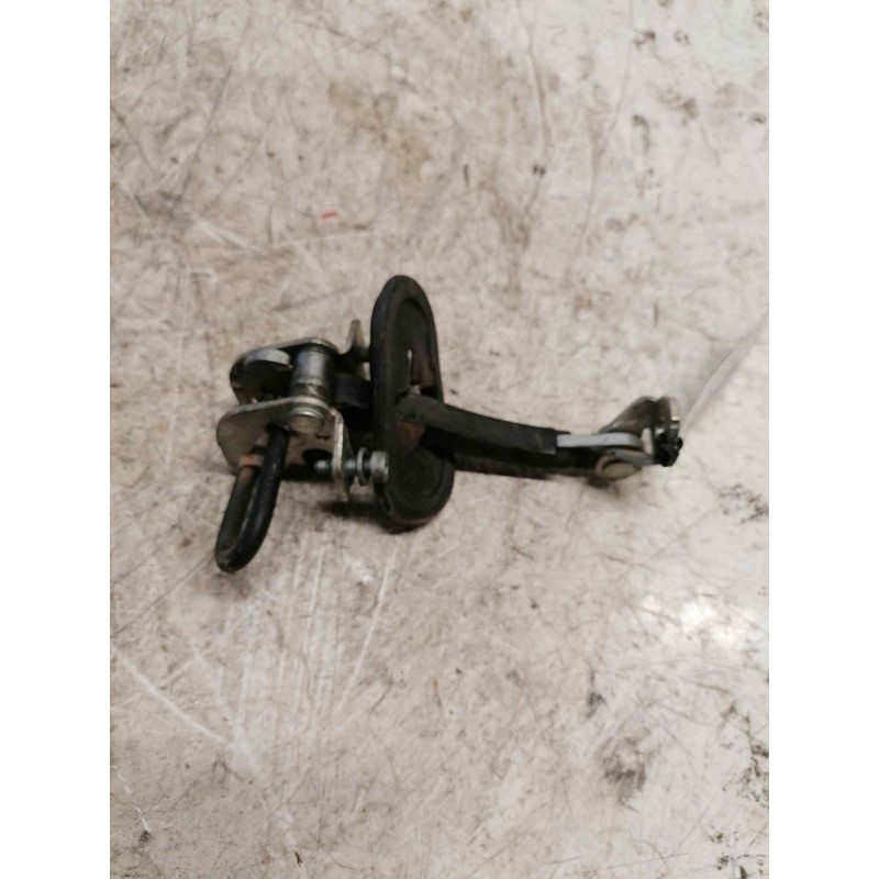 Recambio de retenedor puerta para fiat linea (110) activa (110.0/111.0) referencia OEM IAM   TRASERA IZQUIERDA