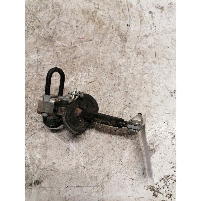 Recambio de retenedor puerta para fiat linea (110) activa (110.0/111.0) referencia OEM IAM   TRASERA IZQUIERDA