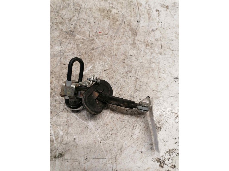 Recambio de retenedor puerta para fiat linea (110) activa (110.0/111.0) referencia OEM IAM   TRASERA IZQUIERDA