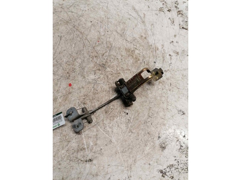 Recambio de retenedor puerta para renault kangoo (f/kc0) referencia OEM IAM 7700308167E PUERTA CARGA IZQUIERDA 