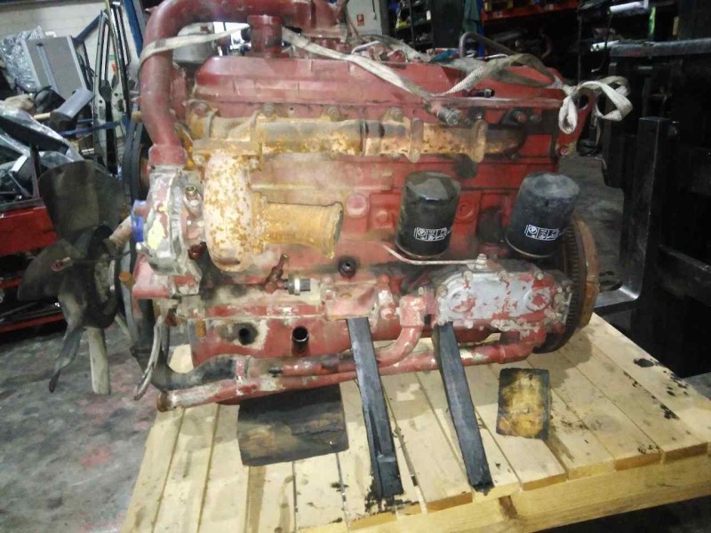 Recambio de motor completo para iveco eurocargo fki  (typ 100 e 18) tráfico urbano referencia OEM IAM 806025V  
