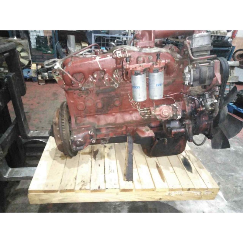 Recambio de motor completo para iveco eurocargo fki  (typ 100 e 18) tráfico urbano referencia OEM IAM 806025V  