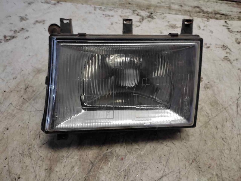 Recambio de faro izquierdo para ssangyong family 2.5 diesel referencia OEM IAM   