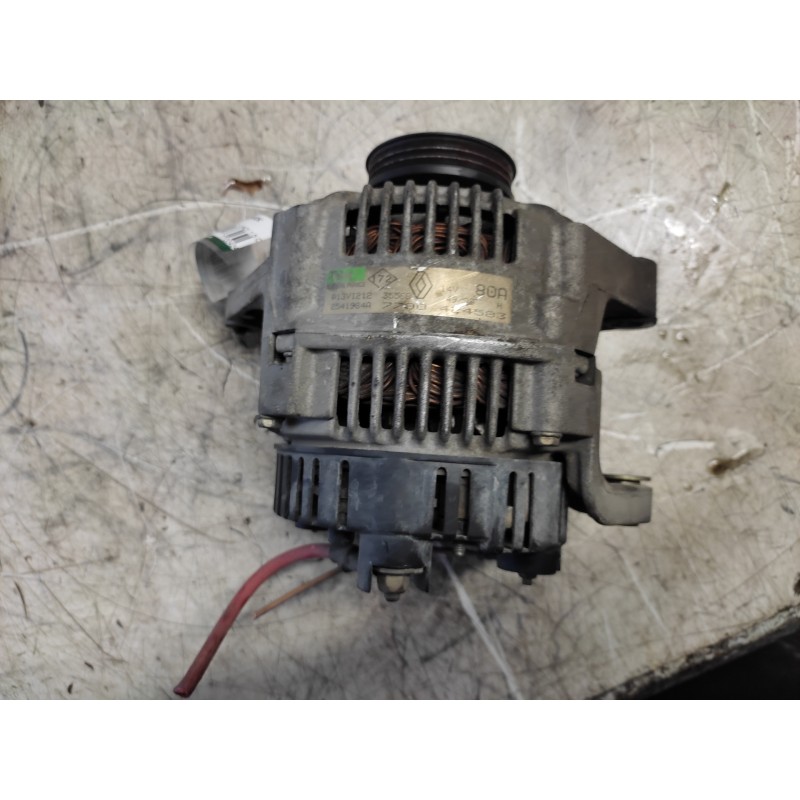 Recambio de alternador para renault megane i scenic (ja0) 1.5 cat referencia OEM IAM 7700424583 A13VI212 2541984A