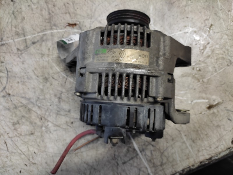 Recambio de alternador para renault megane i scenic (ja0) 1.5 cat referencia OEM IAM 7700424583 A13VI212 2541984A