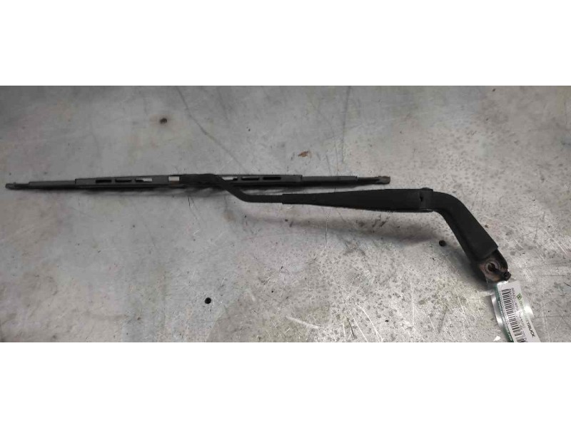 Recambio de brazo limpia trasero para ssangyong rexton rx 270 full referencia OEM IAM   
