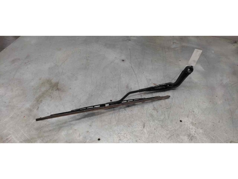 Recambio de brazo limpia trasero para ssangyong rexton rx 270 full referencia OEM IAM   