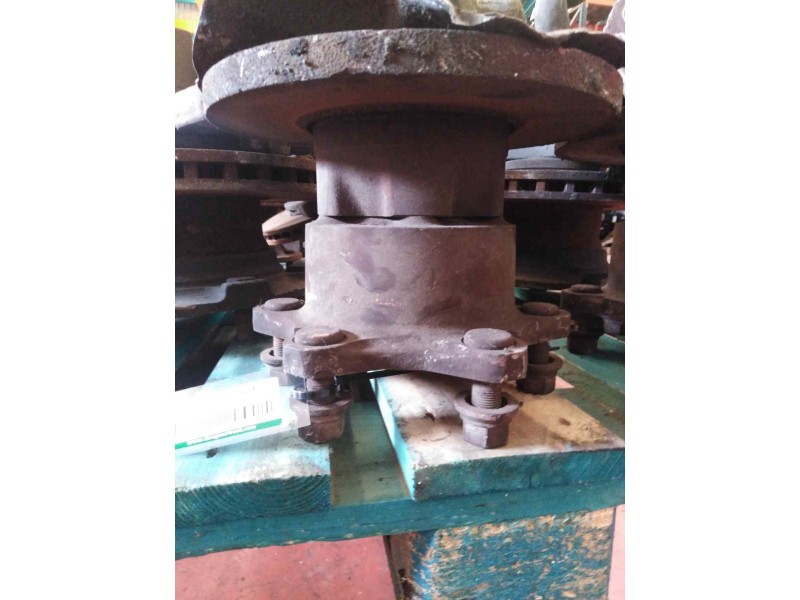 Recambio de buje delantero para pegaso trucks ekus 75.40 referencia OEM IAM   