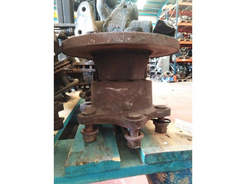 Recambio de buje delantero para pegaso trucks ekus 75.40 referencia OEM IAM   