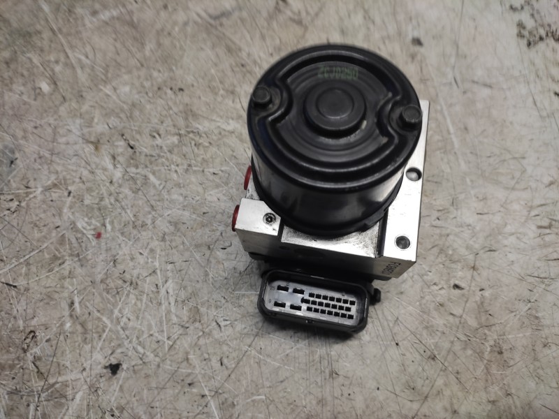 Recambio de abs para daewoo tacuma se referencia OEM IAM 96415415 5WY7409A 