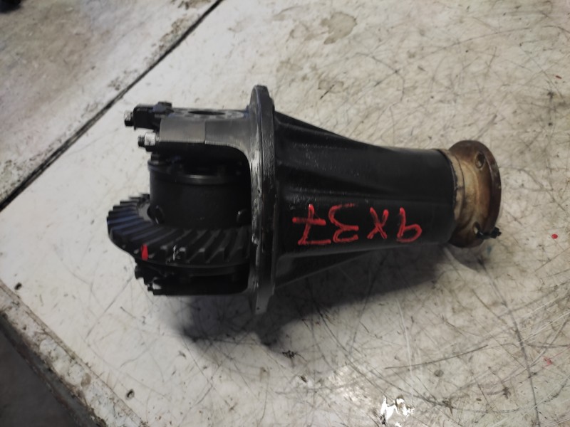 Recambio de grupo para suzuki samurai (sj) hardtop referencia OEM IAM 9X37 DELANTERO 