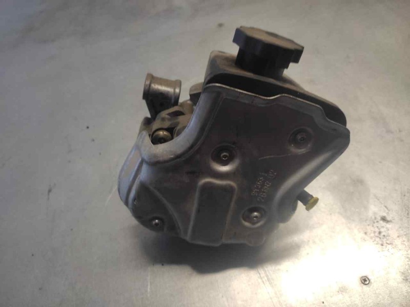 Recambio de bomba servodireccion para mercedes clase c (w203) berlina 1.8 cat referencia OEM IAM A0034664101  