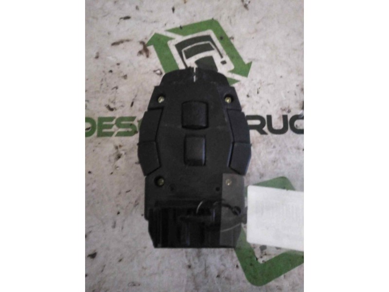Recambio de mando radio para renault serie t fg 4x2 cabina high-sleeper referencia OEM IAM 21708999  