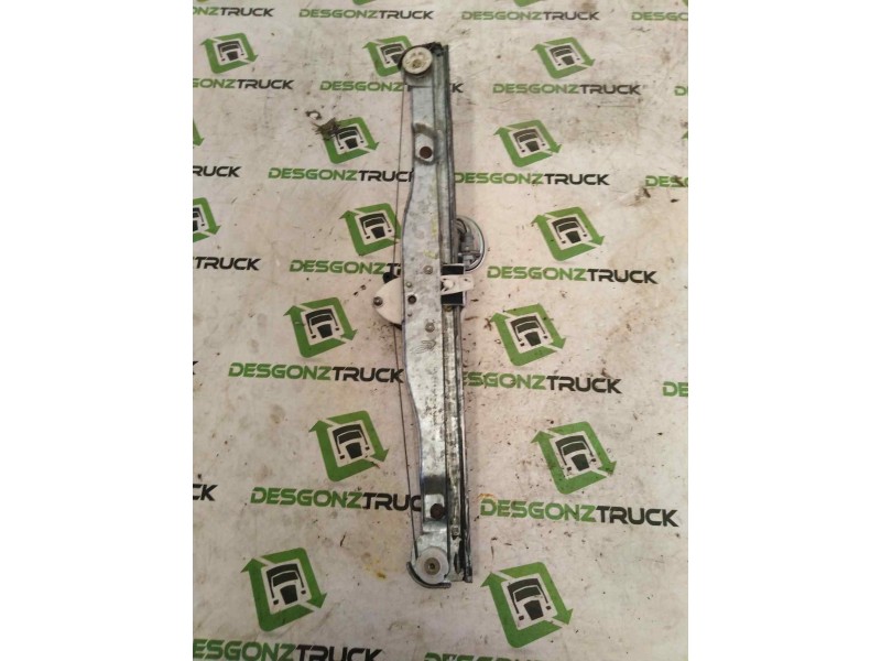 Recambio de elevalunas delantero derecho para nissan trucks atleon tk 56/2 referencia OEM IAM   12V