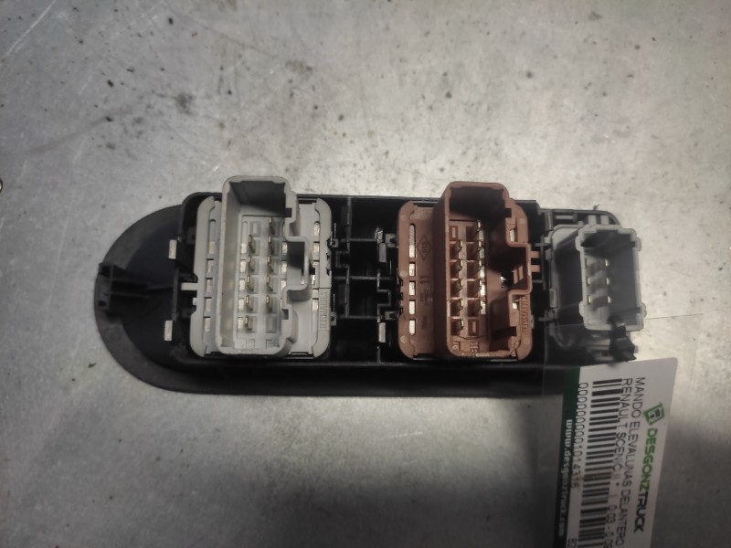 Recambio de mando elevalunas delantero izquierdo para renault scenic ii authentique referencia OEM IAM 8200160603  