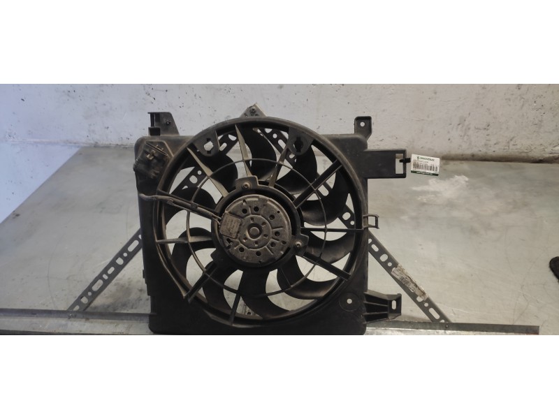 Recambio de electroventilador para opel zafira b cosmo referencia OEM IAM 0130303304 24467444 3 PINS