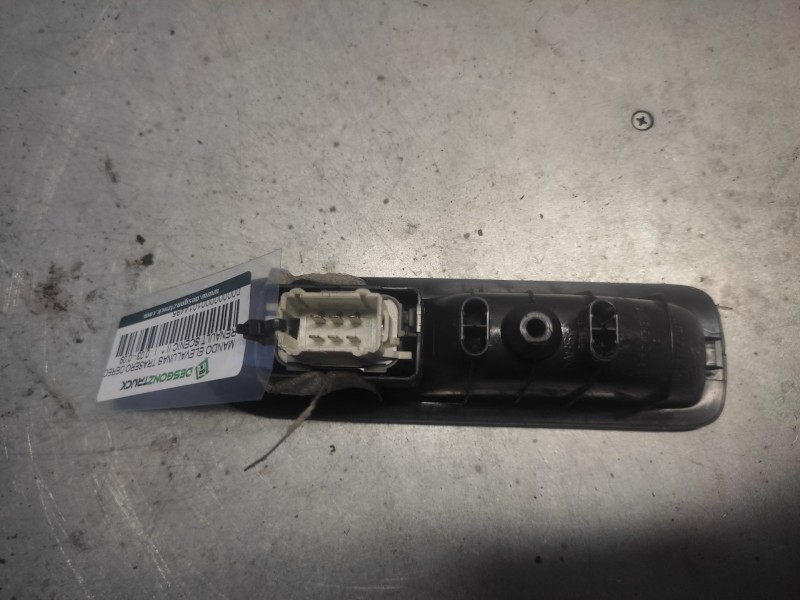 Recambio de mando elevalunas trasero derecho para renault scenic ii authentique referencia OEM IAM   6 PINS