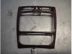 Recambio de guarnecido radio para mercedes clase c (w203) berlina 1.8 cat referencia OEM IAM A2036804639  