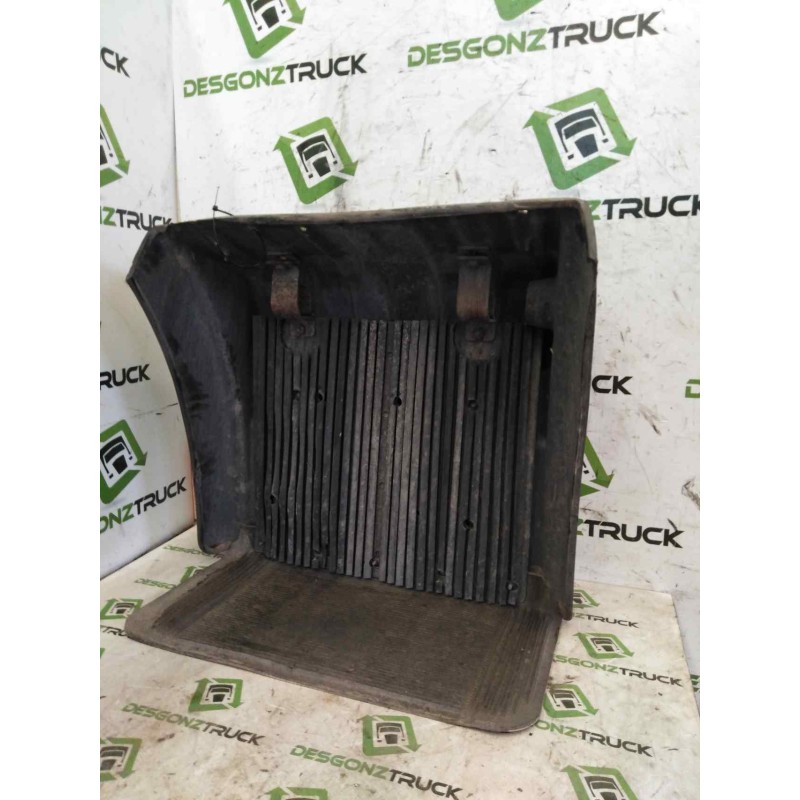 Recambio de guardabarros trasero derecho para man tg - a 18.xxx fg / bb   (e3/e4) l referencia OEM IAM   